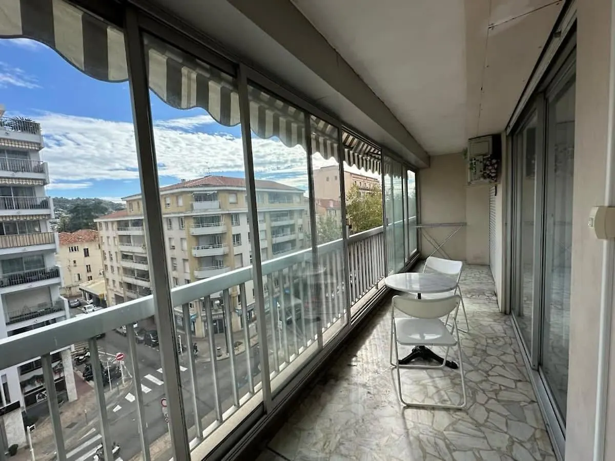 C062 Appart Fonctionne Proche Du Centre Cannes Apartment